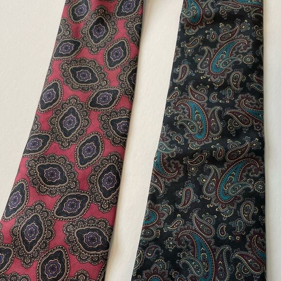 IZOD & Bert Pulitzer Silk Ties Duo - Picture 2 of 13